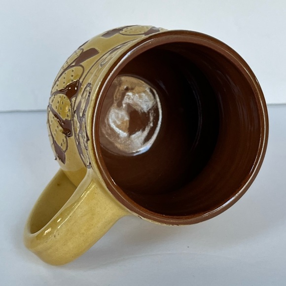 Sgraffito Clay Pottery Mug Artisan Hand Carved Pattern Rustic Yellow Brown - Picture 7 of 7